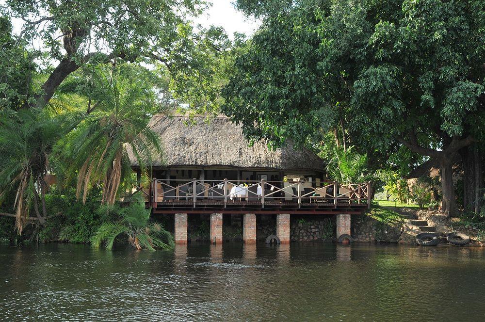Three Cities Thorntree River Lodge Livingstone Dış mekan fotoğraf