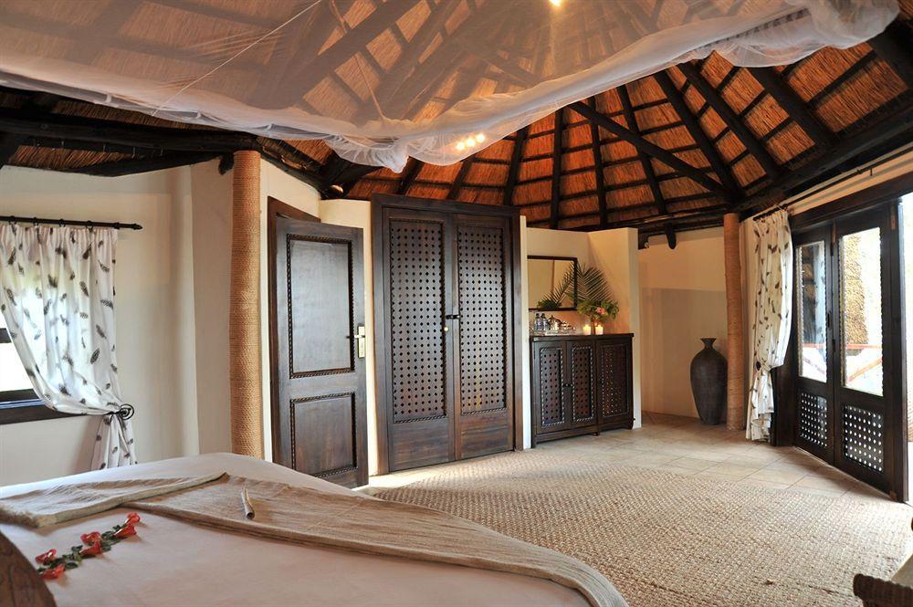 Three Cities Thorntree River Lodge Livingstone Dış mekan fotoğraf